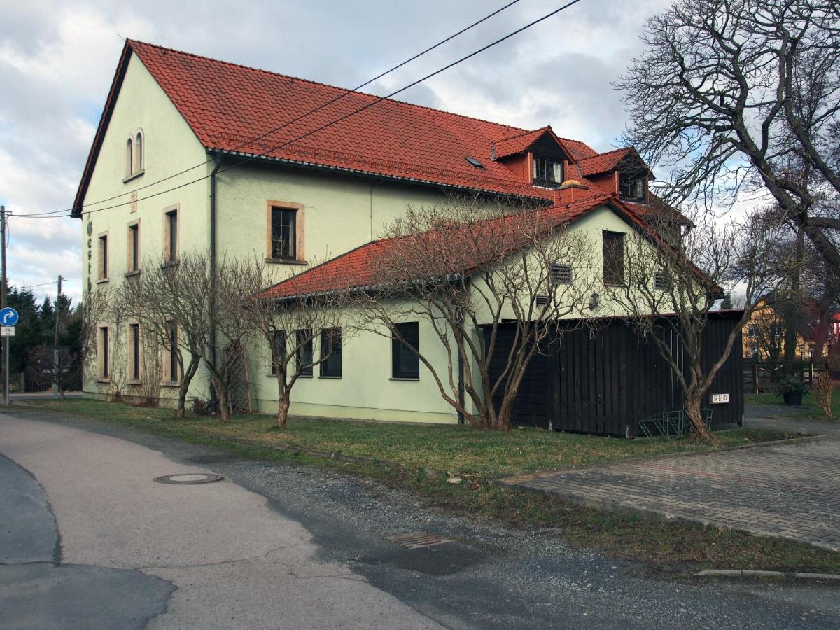 Altes Teichhaus - Pension オッテンブルク・オクリラ エクステリア 写真